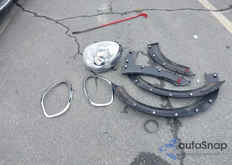 2016 Mini Countryman Cooper S z USA, uszkodzony, nr VIN WMWZC3C5XGWP53501